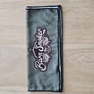 NWOT Barn Smoker Green Logo Scarf